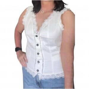 NEW LA ROSEASON sleeveless lace top in white